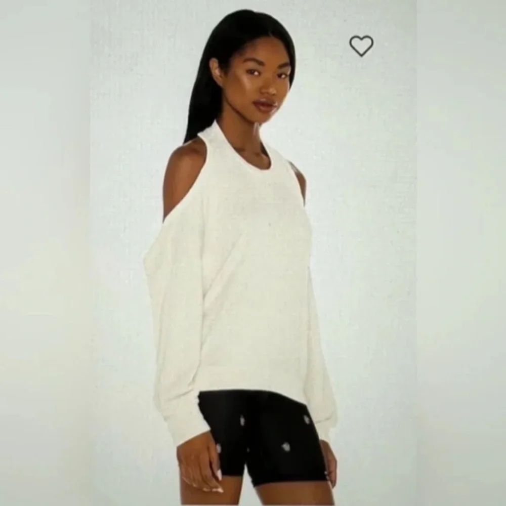 Lanston Halter Open Shoulders and Back Pullover Top/Sweatshirt Cream Size M - Picture 3 of 16